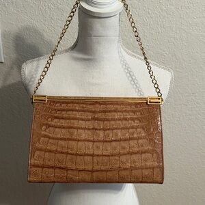 Vintage 1950’s Fiorenza Elegant Tan Genuine Crocodile clutch with Goldtone Chain
